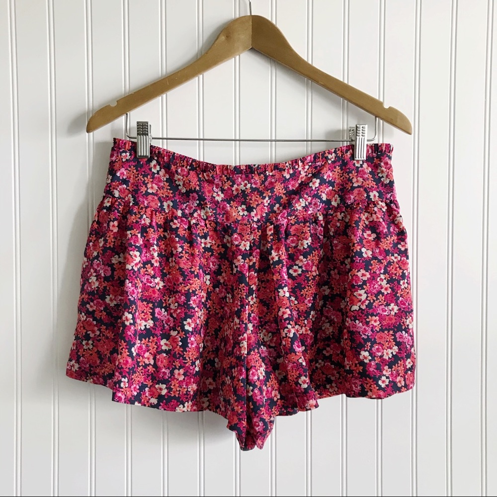 ⭐️ 3 for $25 Shorts